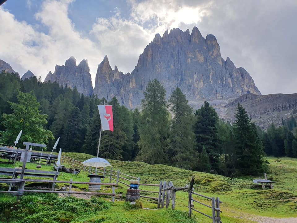 Tiers, Rosengarten (individueel)