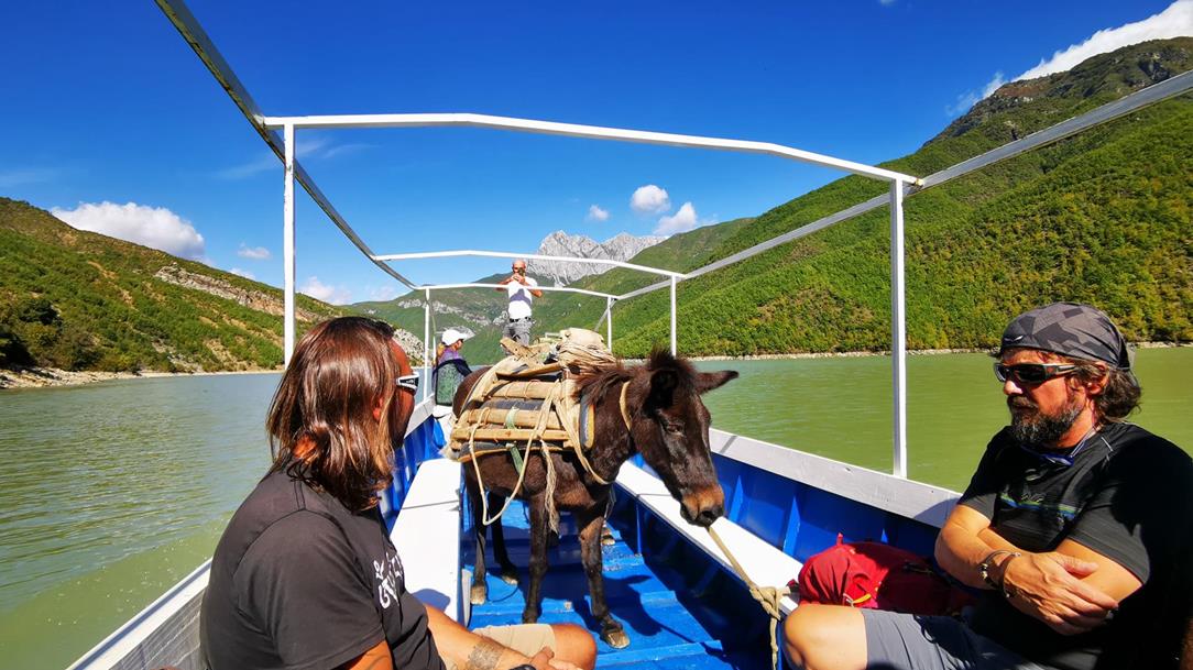 Wild Trail - Koman Lake, Albanië