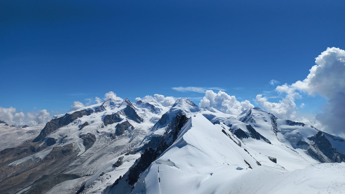 4000-ers rond Saas Grund